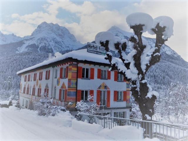 Hotel Filli Scuol Exteriör bild