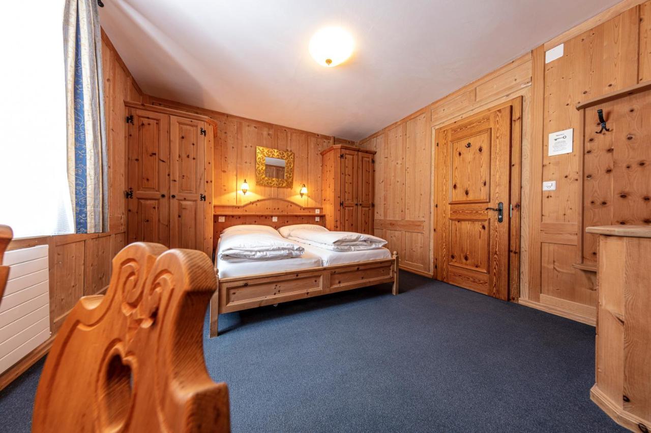 Hotel Filli Scuol Exteriör bild